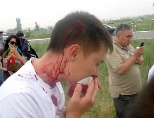 Беспорядки в Киргшелке. 5 августа 2010 года. АКИpress