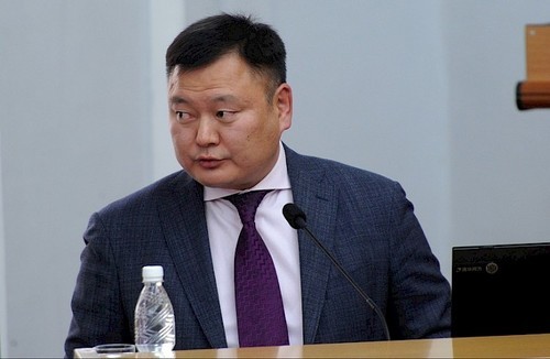 суд