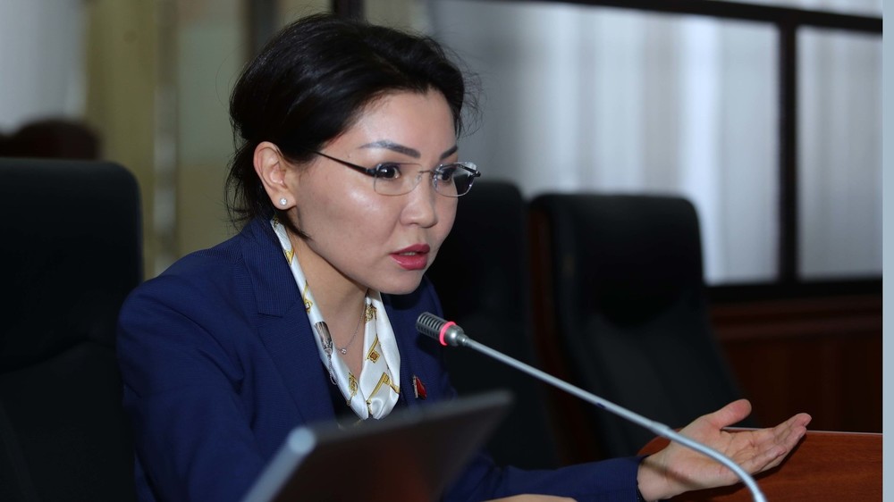 Эльвира Сурабалдиева
