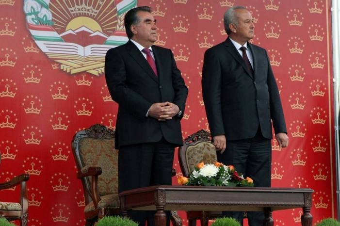 Таджикистана 2015 года. Официальная делегация Вьетнам. Национальное собрание Вьетнама.