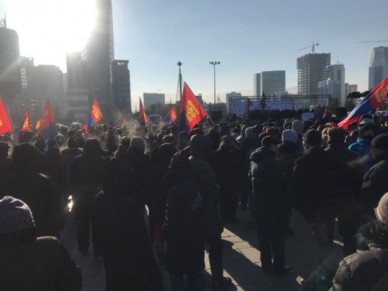 хабаровск сегодня митинг 8 августа. манежка 2010 нацисты. народный бунт фото. массовые беспорядки в казахстане. казахстан новости.