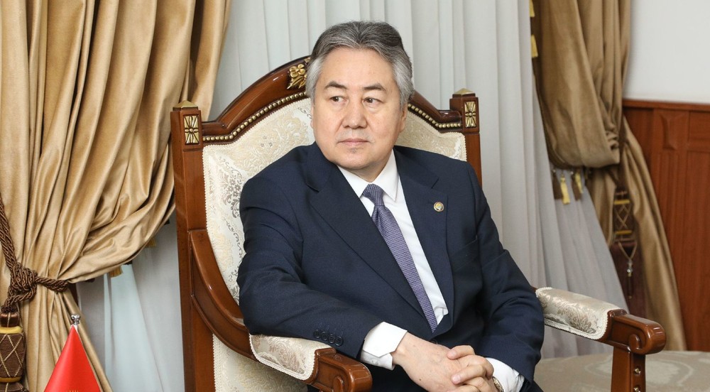 И.о. министра Жээнбек Кулубаев
