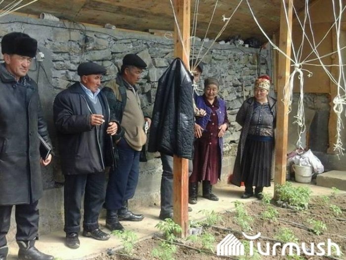 Село карам. Чон Орукту Киргизия. Каракуль турмуш. Кара Тейит. Село Тейит.